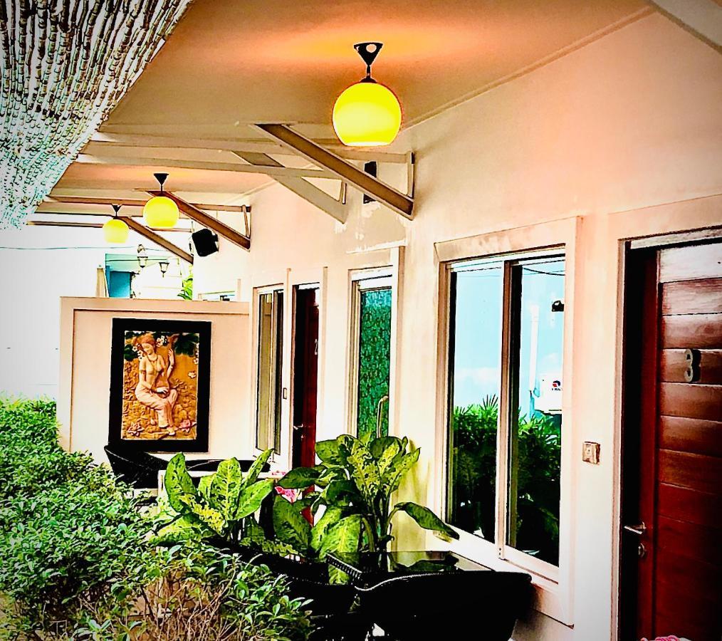 Hotel Koh Larn White House Zewnętrze zdjęcie