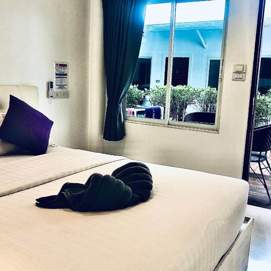 Hotel Koh Larn White House Zewnętrze zdjęcie