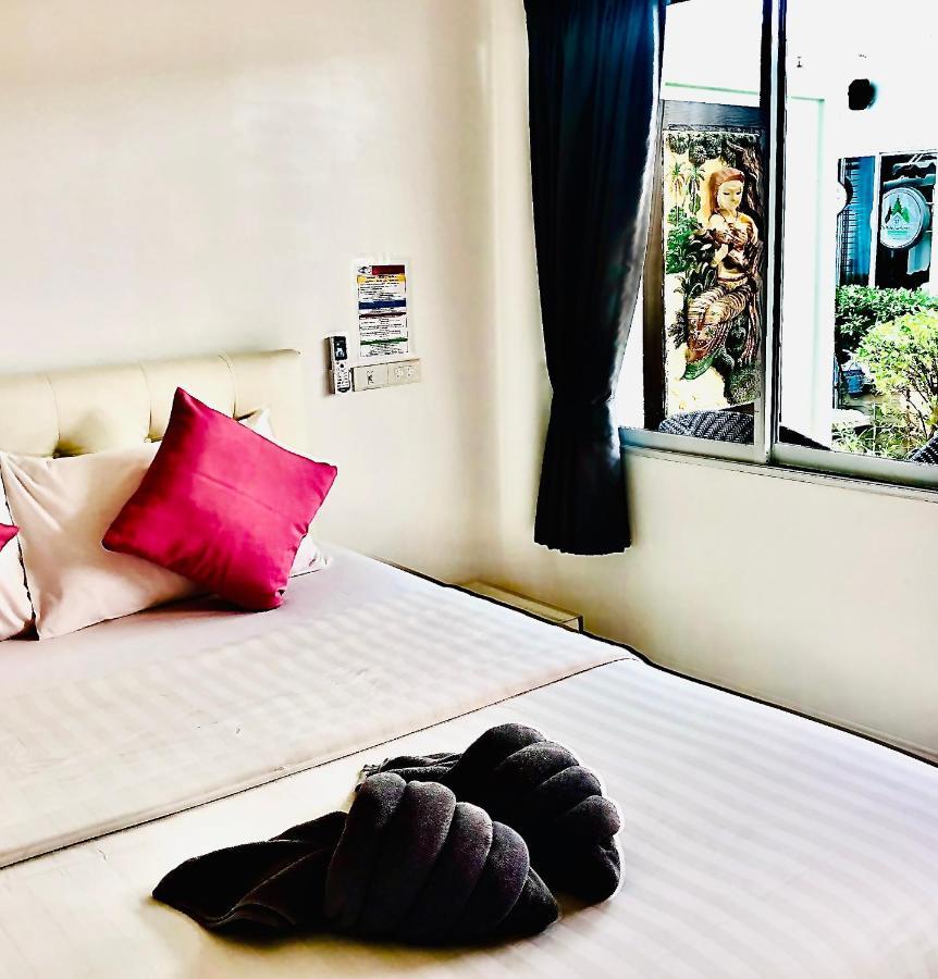 Hotel Koh Larn White House Zewnętrze zdjęcie